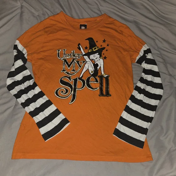 Betty Boop Halloween Top - Picture 1 of 5